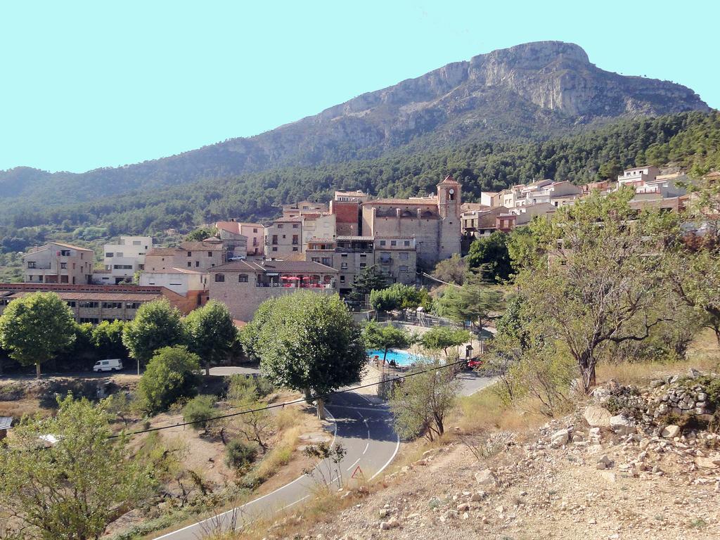 Aire De Colldejou Hotell Exteriör bild